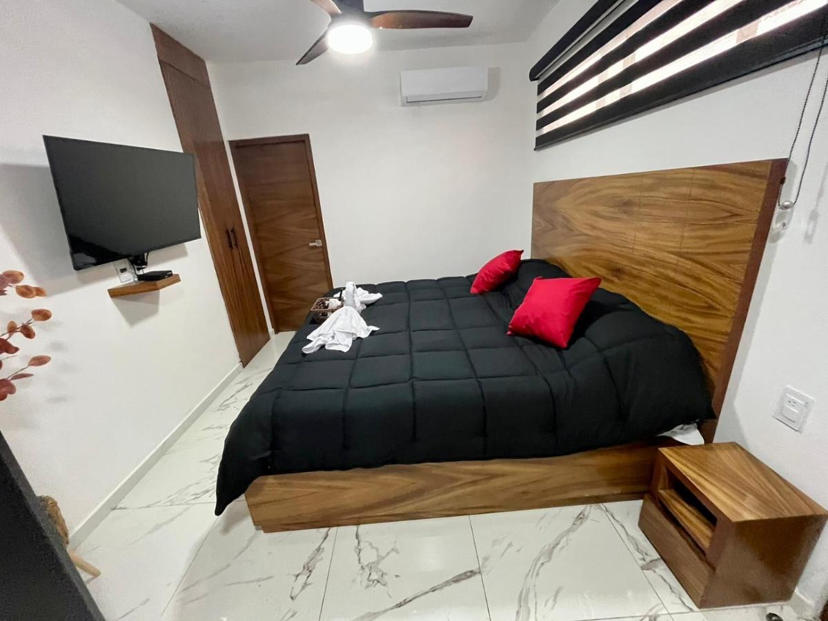 Ahau Playa Hotel Playa del Carmen Exterior photo