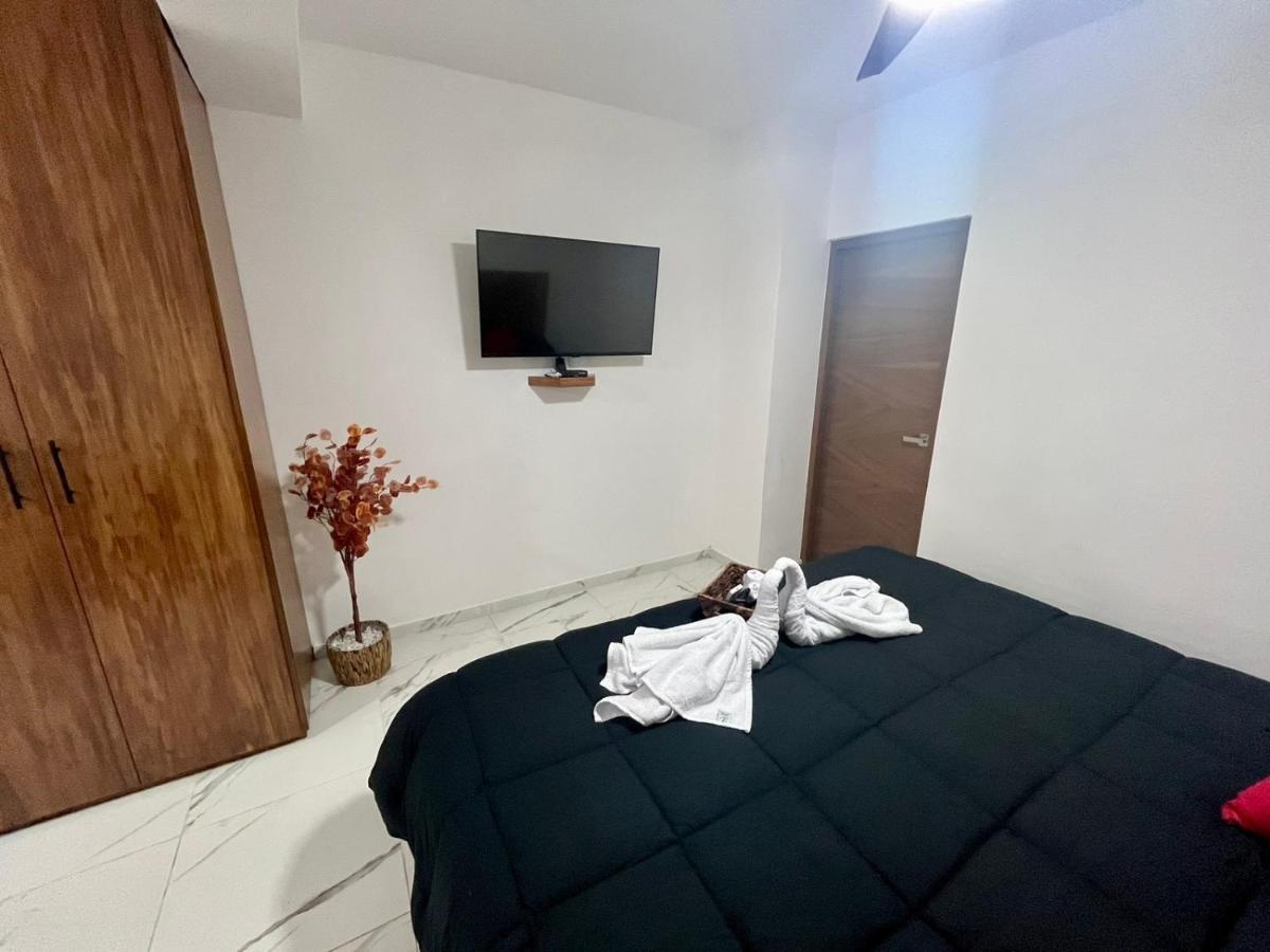 Ahau Playa Hotel Playa del Carmen Exterior photo
